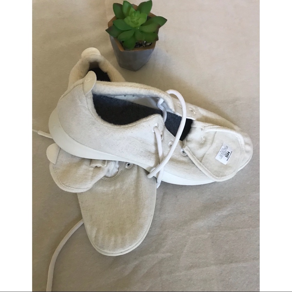 ALLBIRDS THE WOOL RUNNERS - Picture 3 of 7